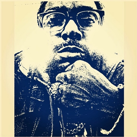 Meet your Posher, Quadir - Picture 1 of 1